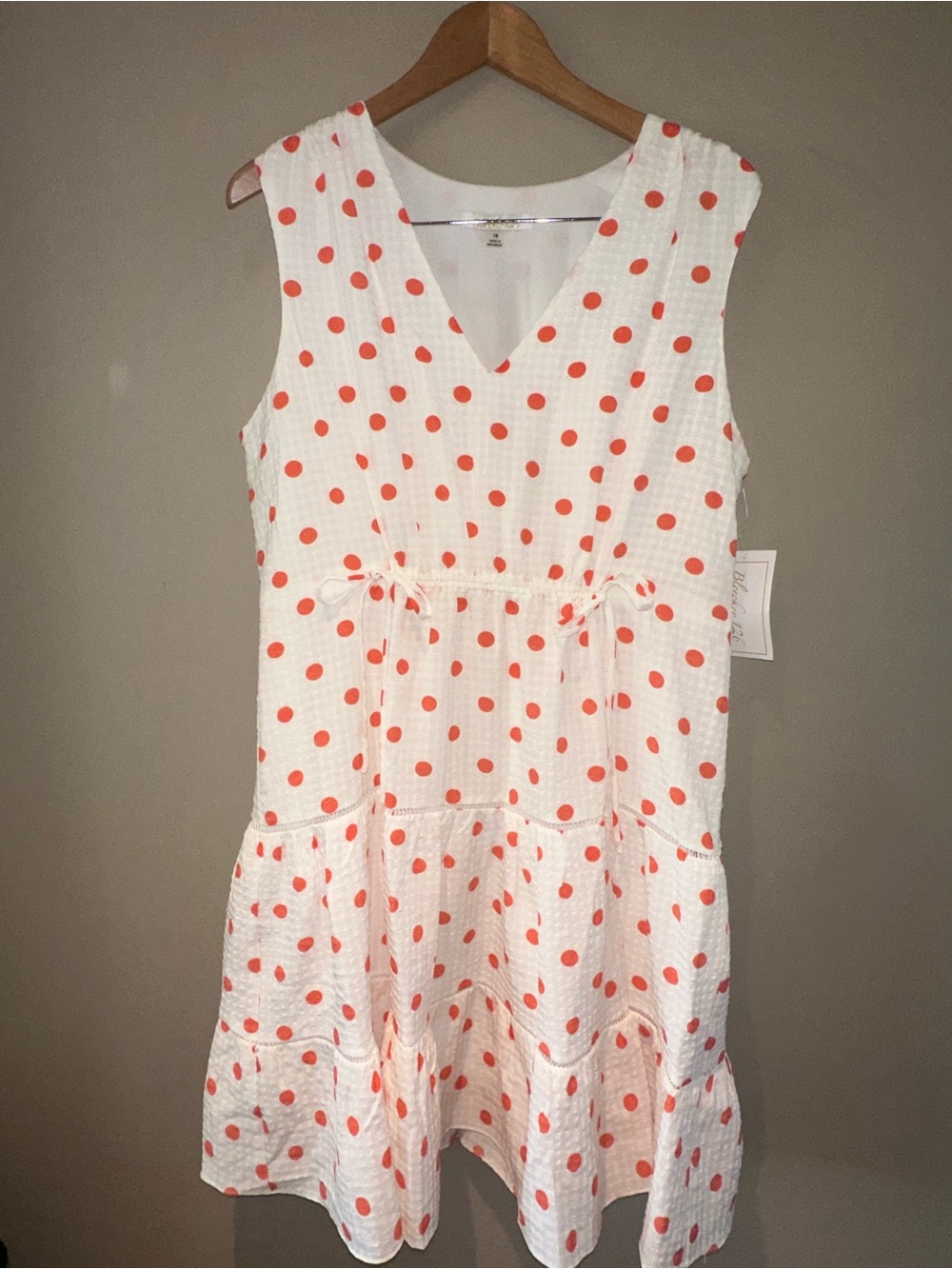 Bleeker 126 Ladies Dress with Coral Polka Dots - Sleeveless V-Neck NWT 16